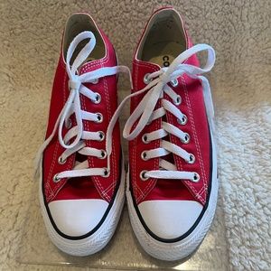 Chuck Taylor all star classic shoes red
